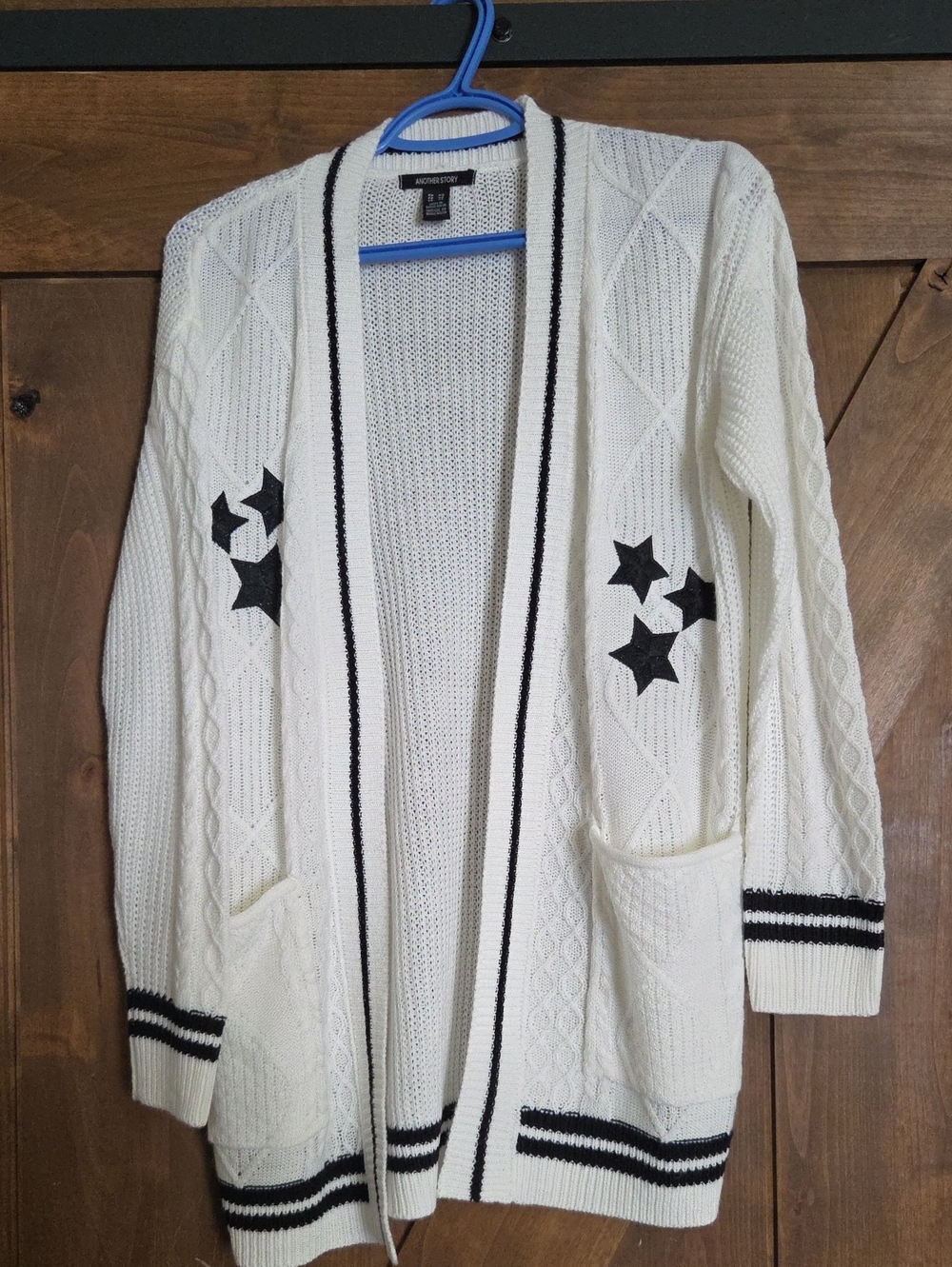 Open-Front Cardigan with Black Star Accents